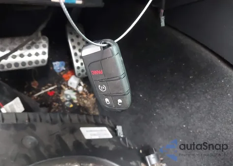 2013 Dodge Charger R/T из США, поврежденный, VIN 2C3CDXCT6DH595698